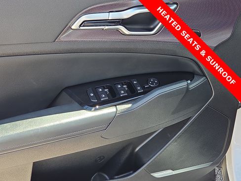 Used 2024 Kia Sportage SX FWD image 13
