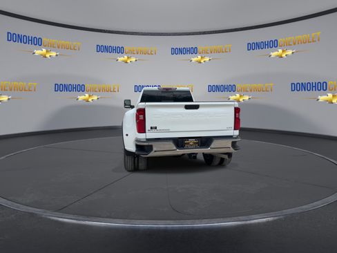 New 2026 Chevrolet Silverado 3500 LTZ w/ LTZ Plus Package AWD/4WD image 10