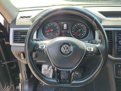 Used 2019 Volkswagen Atlas SE image 28
