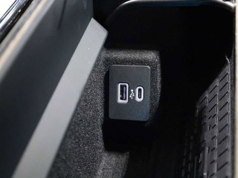 Used 2023 Lincoln Navigator L Black Label AWD/4WD image 33