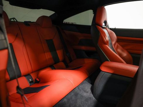 Used 2023 BMW M4 Coupe w/ Executive Package RWD image 28