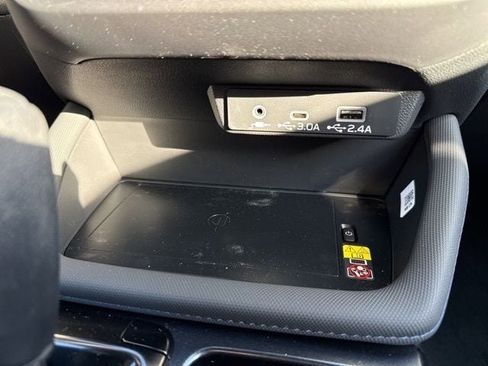 New 2026 Subaru Forester Premium image 23