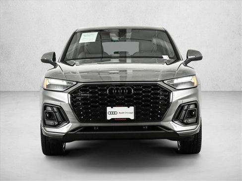 Used 2023 Audi Q5 2.0T Premium Plus w/ Premium Plus Package AWD/4WD image 2