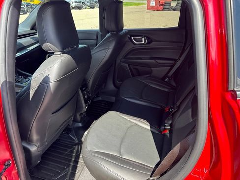 Used 2022 Jeep Compass Limited w/ (RED) Package AWD/4WD image 15