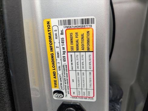 Used 2017 Ford Explorer XLT w/ Equipment Group 202A image 15