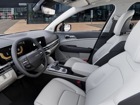 New 2026 Kia Sportage EX AWD/4WD image 17