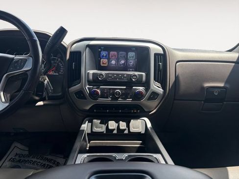 Used 2018 GMC Sierra 1500 SLT w/ SLT Premium Package AWD/4WD image 11
