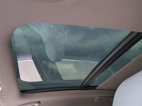 Certified 2026 Genesis GV70 2.5T Advanced image 18