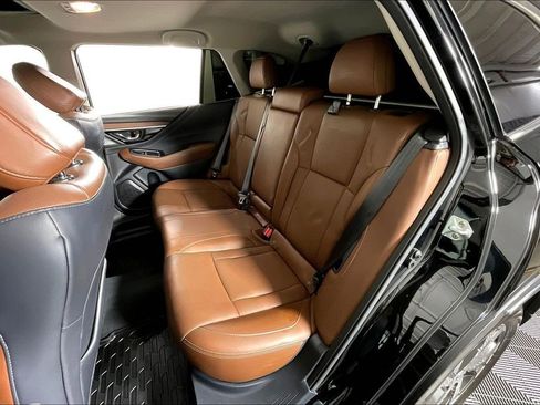 Used 2022 Subaru Outback Touring image 37