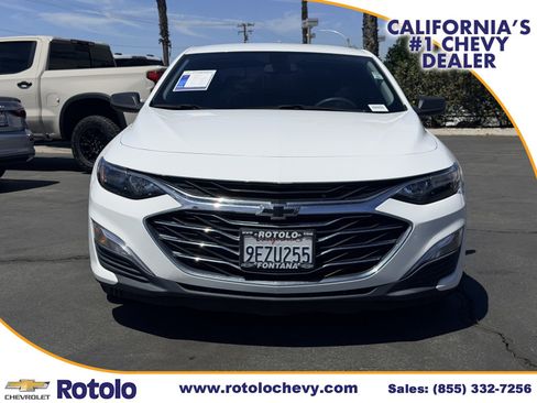 Used 2022 Chevrolet Malibu LS w/ LPO, Convenience Package 1 FWD image 2