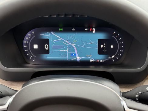 New 2026 Volvo XC90 B6 Plus w/ Protection Package Premier image 17