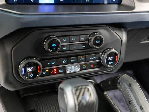 Used 2025 Ford Bronco Raptor w/ Interior Carbon Fiber Pack AWD/4WD image 32