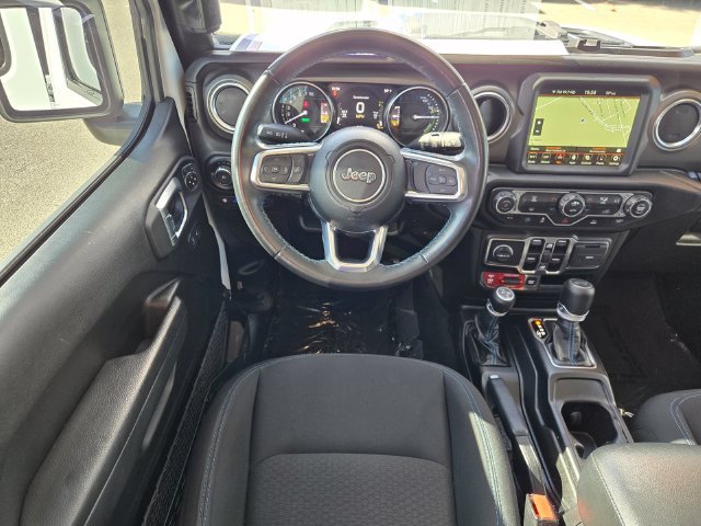 Used 2022 Jeep Wrangler Unlimited Rubicon 4xe AWD/4WD image 17