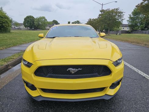 Used 2015 Ford Mustang GT Premium RWD image 9