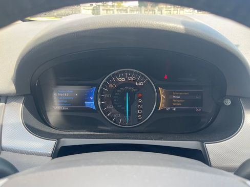 Used 2013 Ford Edge SEL image 15