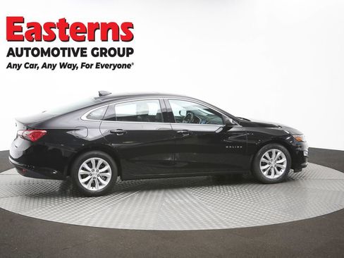 Used 2022 Chevrolet Malibu LT w/ Leather Package FWD image 43