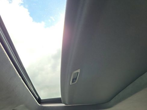 Used 2024 GMC Sierra 1500 AT4X image 29