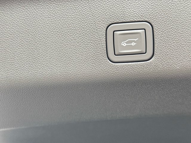 New 2026 GMC Yukon XL Denali w/ Sun & Power Step Package AWD/4WD image 11