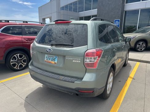 Used 2016 Subaru Forester 2.5i Premium w/ Popular Package #2 AWD/4WD image 5