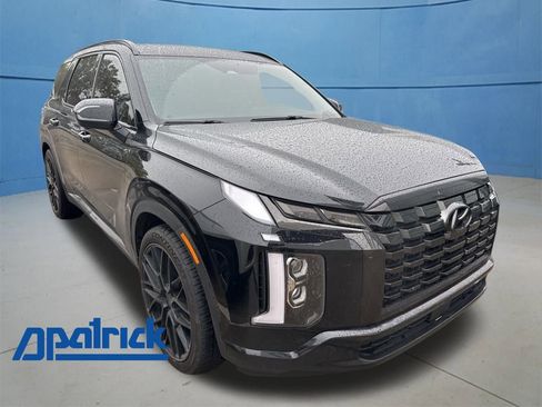 Used 2023 Hyundai Palisade Limited image 1