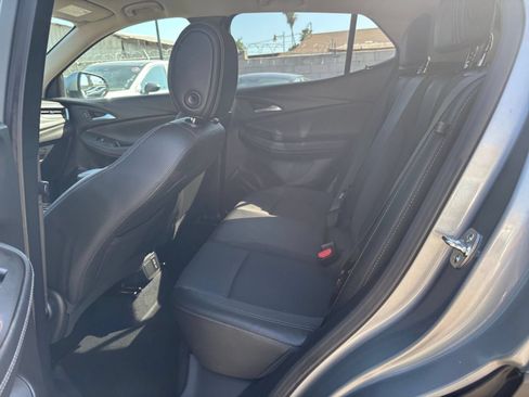 Used 2025 Buick Encore GX Preferred FWD image 25