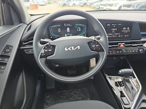 New 2026 Kia Niro LX FWD image 13