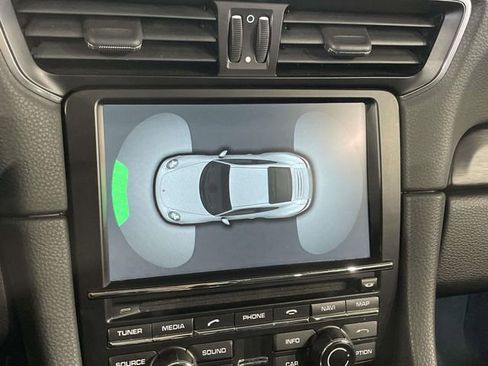 Used 2015 Porsche 911 Carrera 4 GTS image 29