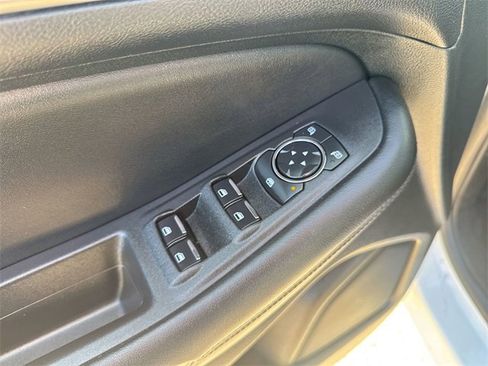 Certified 2023 Ford Edge SEL image 19