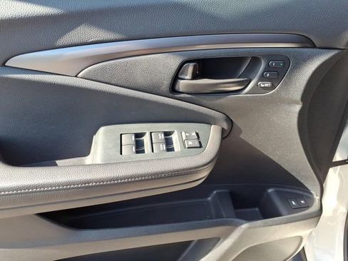 Used 2023 Honda Passport EX-L image 12
