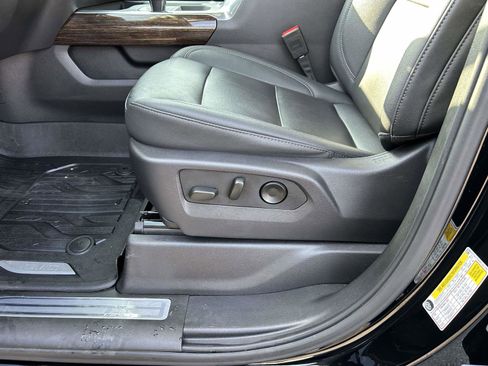 Used 2024 GMC Sierra 1500 Elevation w/ Elevation Premium Package image 18