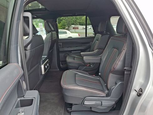 Used 2024 Ford Expedition Max Limited AWD/4WD image 8