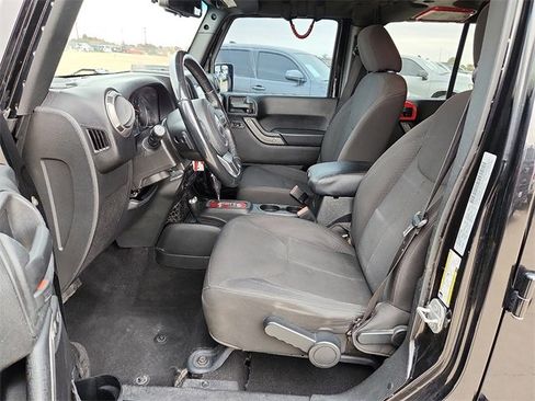 Used 2016 Jeep Wrangler Unlimited Sport w/ Quick Order Package 24S image 11