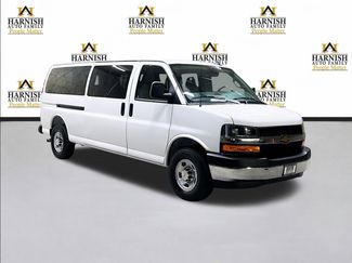 Used 2025 Chevrolet Express 3500 LT w/ LT Preferred Equipment Group RWD video 3