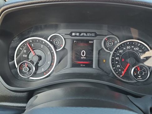 New 2026 RAM 2500 Big Horn AWD/4WD image 18