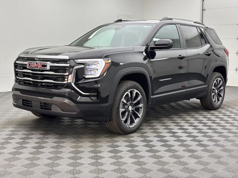 New 2027 GMC Terrain Elevation w/ Elevation Premium Package FWD image 2