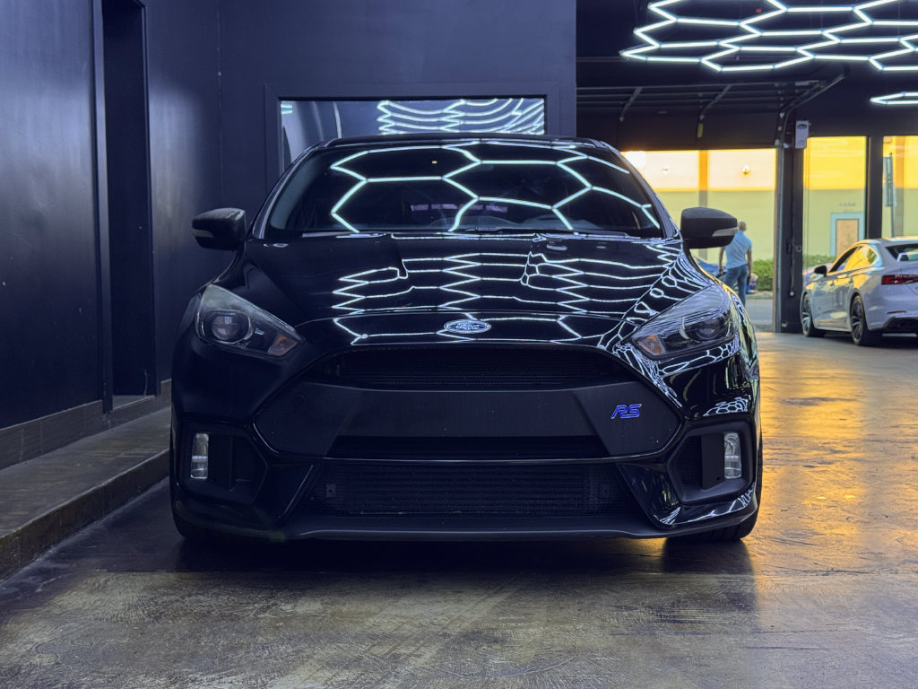 Used 2017 Ford Focus RS AWD/4WD image 2