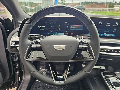 New 2026 Cadillac Lyriq Signature Sport image 24