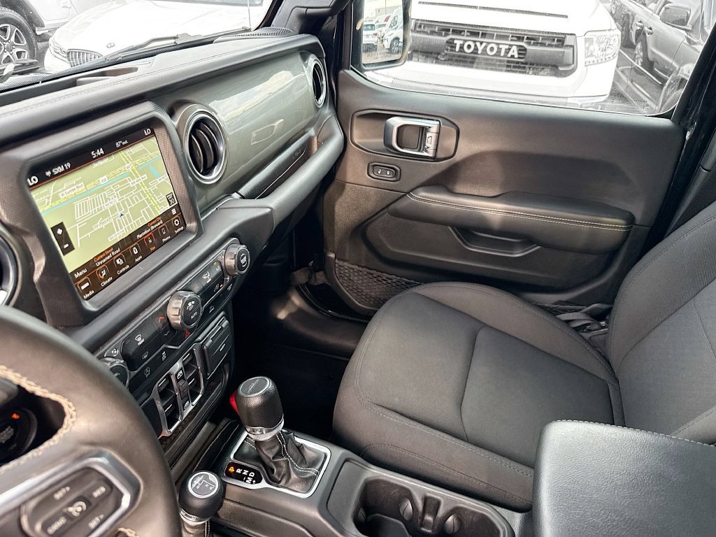 Certified 2023 Jeep Gladiator Overland AWD/4WD image 26
