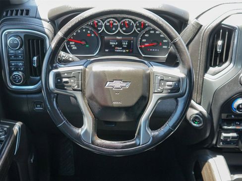 Used 2021 Chevrolet Silverado 1500 LT Trail Boss w/ Convenience Package II AWD/4WD image 25
