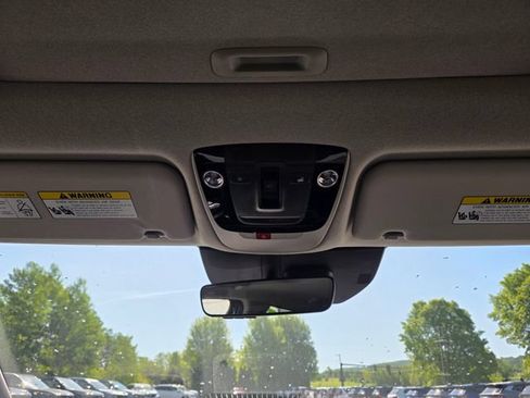 New 2026 Kia Niro Wave w/ Wave Preserve Package FWD image 24