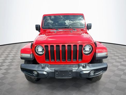 Used 2022 Jeep Wrangler Unlimited Sahara AWD/4WD image 2