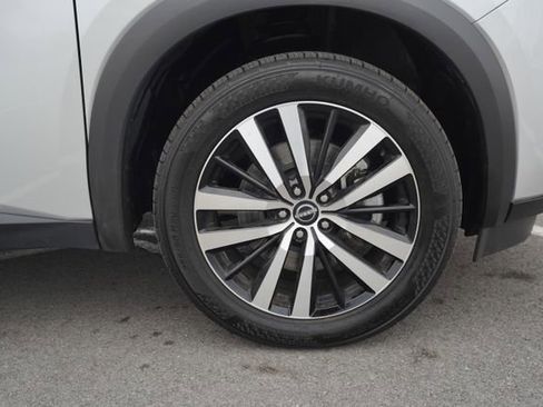 Used 2023 Nissan Pathfinder Platinum image 44