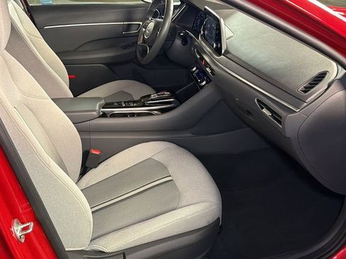 Used 2020 Hyundai Sonata SEL w/ Convenience Package image 9