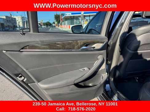 Used 2019 BMW 540i xDrive w/ M Sport Package AWD/4WD image 25