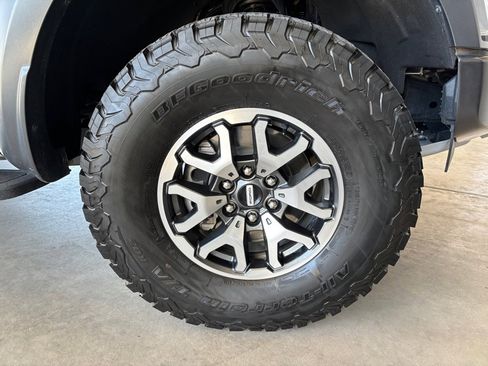 Used 2023 Ford F150 Raptor AWD/4WD image 60