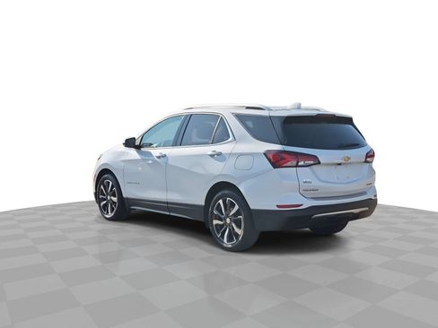 Certified 2022 Chevrolet Equinox Premier FWD image 6