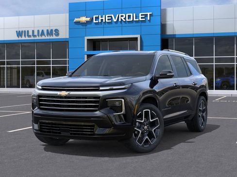 New 2026 Chevrolet Traverse High Country w/ LPO, Floor Liner Package image 6