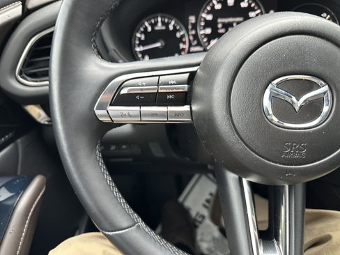 Used 2021 MAZDA CX-30 AWD 2.5 S w/ Premium Package image 18