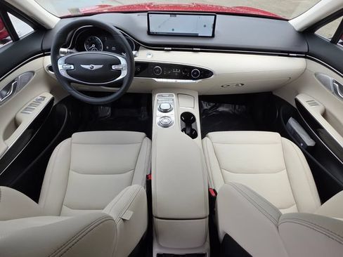 Used 2025 Genesis GV70 2.5T AWD/4WD image 20