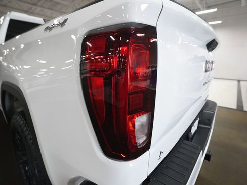 Used 2025 GMC Sierra 1500 Elevation AWD/4WD image 31